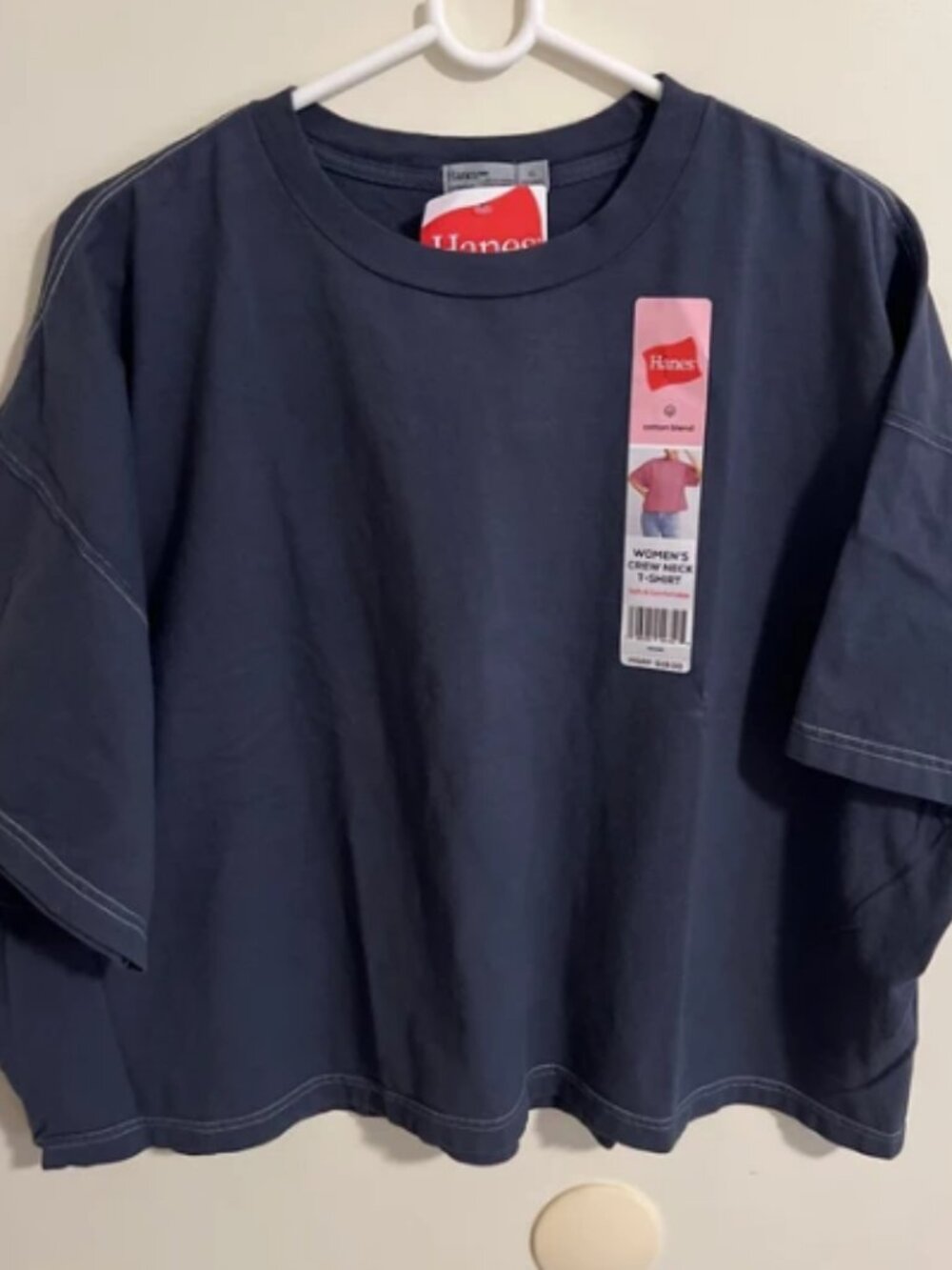 Hanes originals NWT Women’s crew-Neck T-shirt